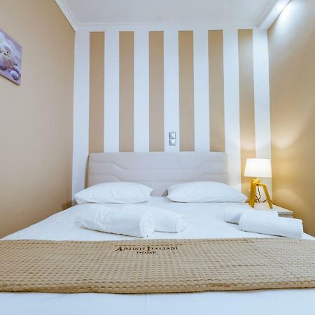 Raimonda'S House Apartment Chania  ภายนอก รูปภาพ